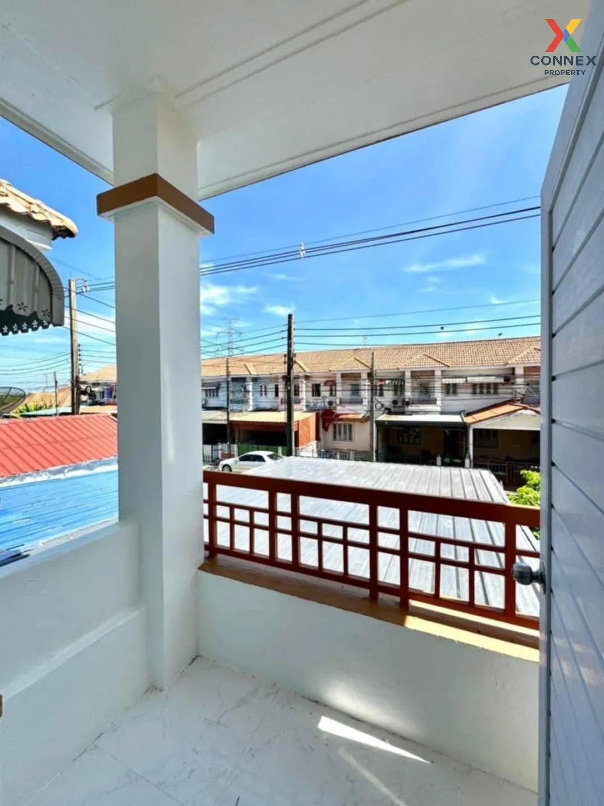 For Sale Townhouse/Townhome  , Baan Wasin Klong 9 , newly renovat