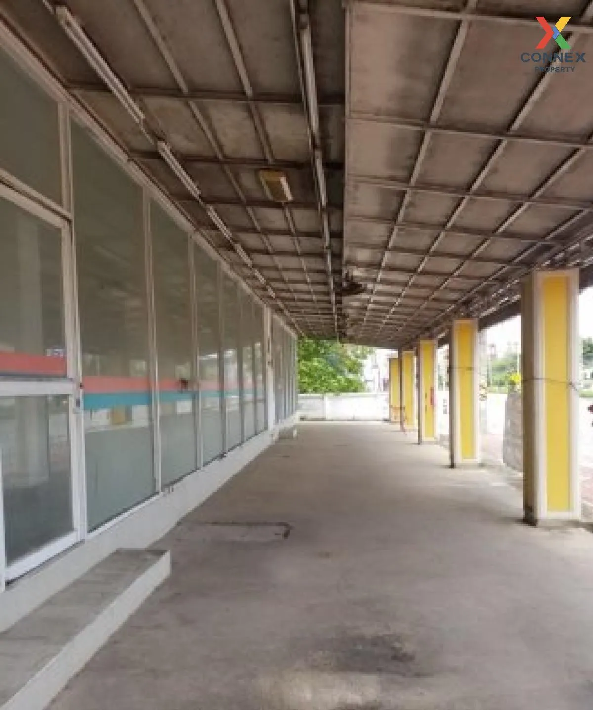 For Sale Hotel building golf driving range and sports complex 27 