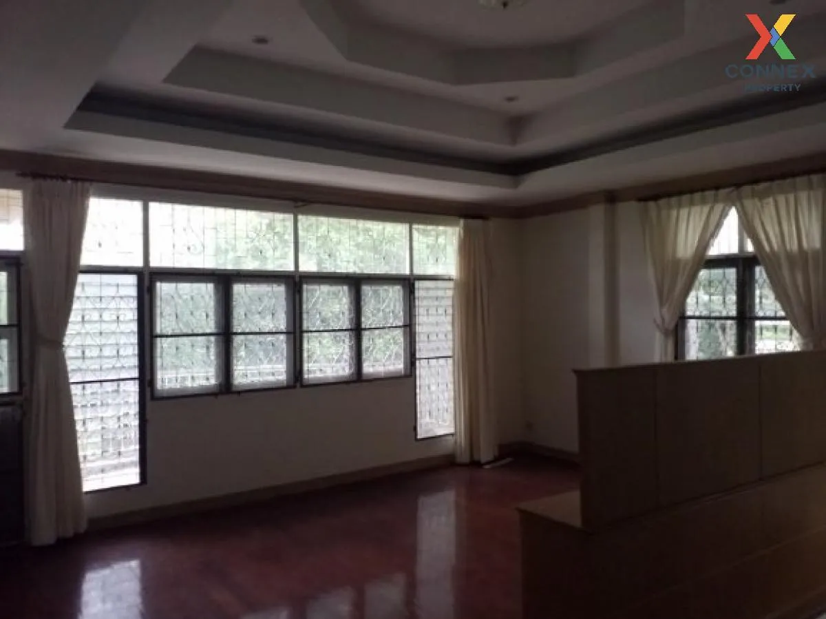 For Sale Hotel building golf driving range and sports complex 27 