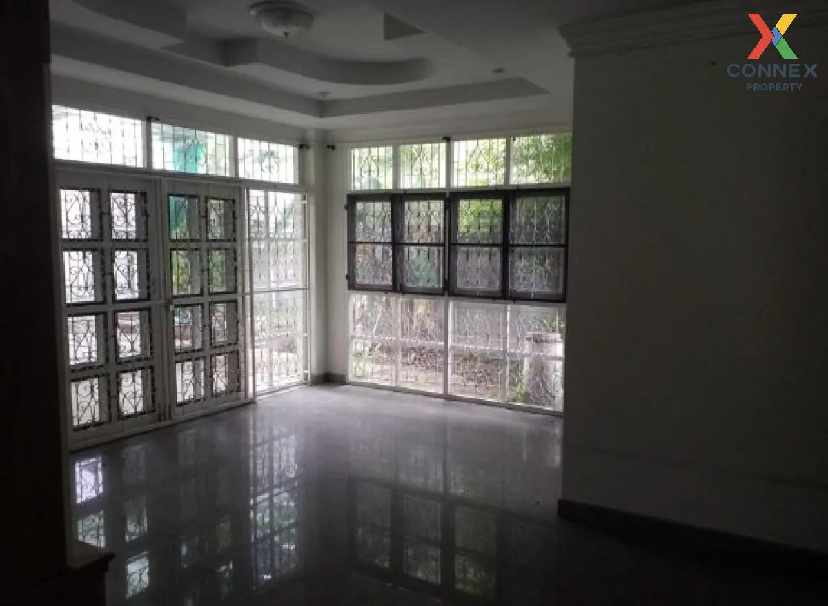 For Sale Hotel building golf driving range and sports complex 27 