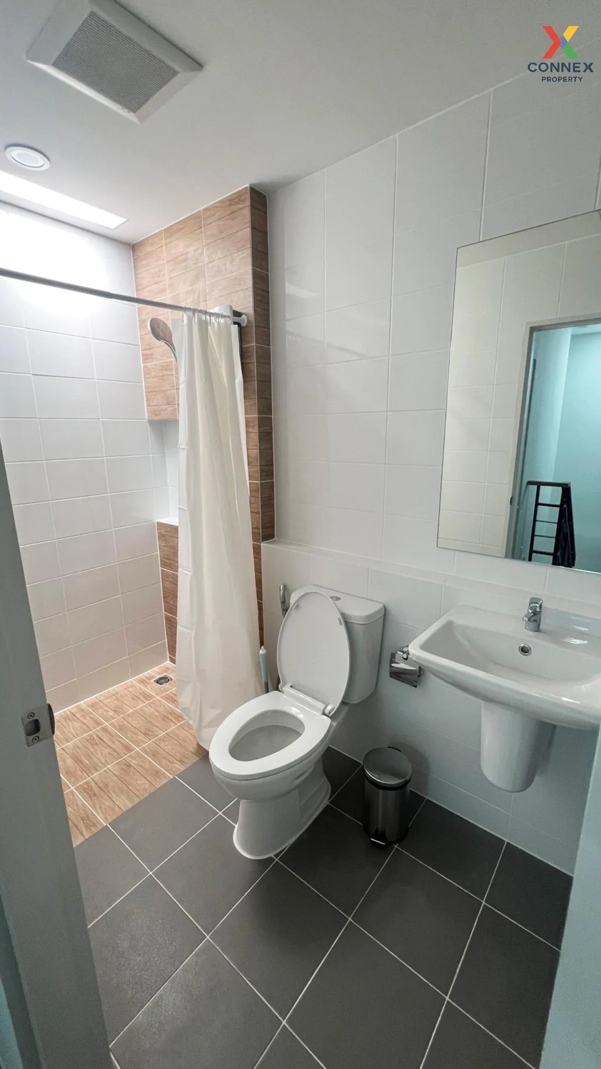 เช่าทาวน์เฮ้าส์/ทาวน์โฮม  พลีโน่ สุขุมวิท - บางนา 2 บางพลี บางพลี