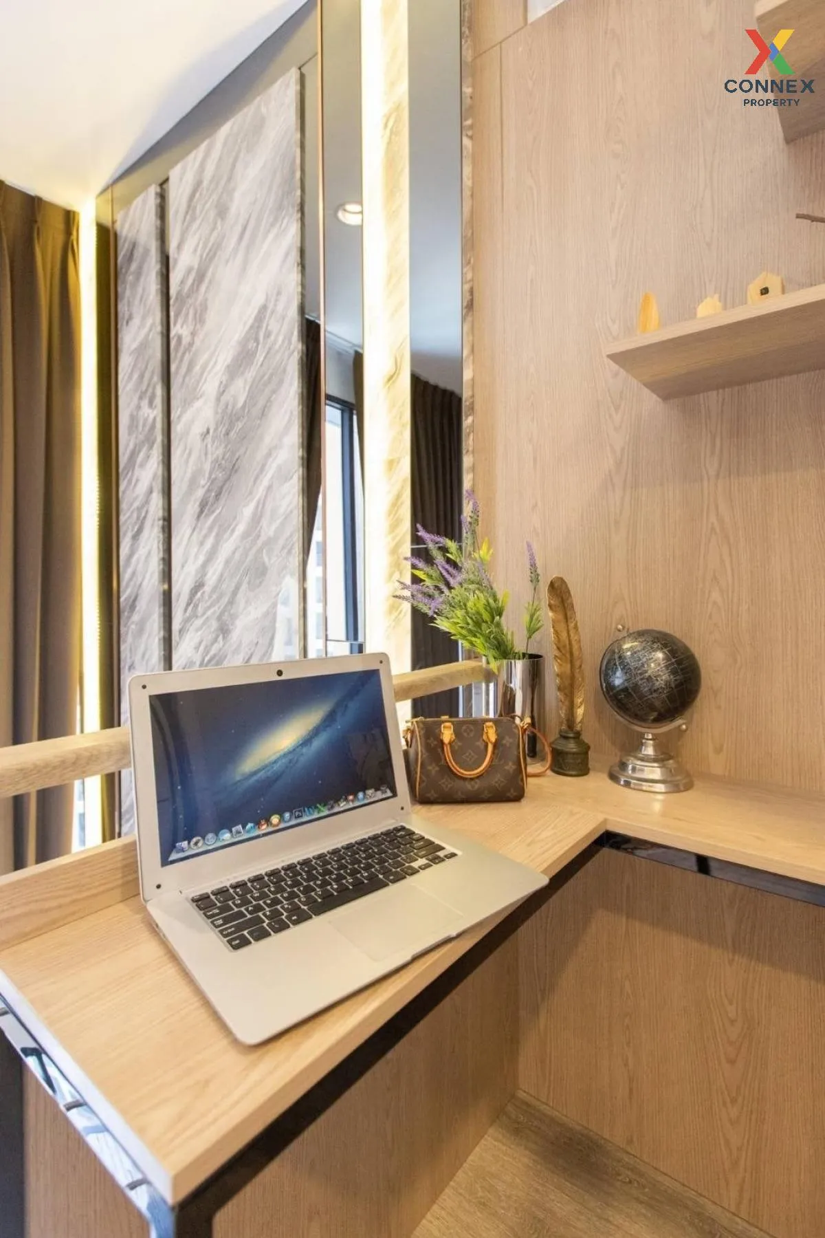 เช่าคอนโด  ไอดีโอ โมบิ อโศก ดูเพล็กซ์ MRT-เพชรบุรี บางกะปิ เขต ห้