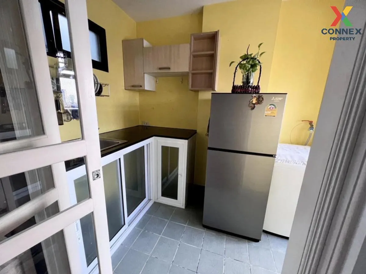 For Rent Condo , LUMPINI PLACE NARATHIWAT 24 , BTS-Chong Nonsi , 