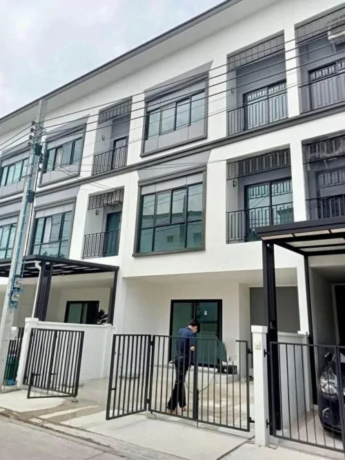 For Rent Townhouse/Townhome  , Lumpini Town Place Sukhumvit - Srinakarin , BTS-Samrong , Samrong Nuea , Mueang Samut Prakan , Samut Prakarn , CX-119721