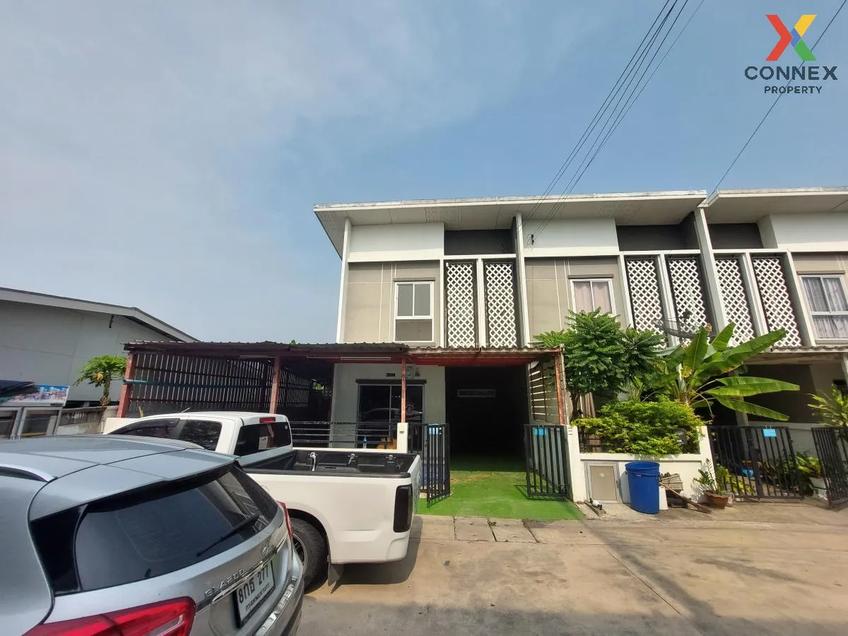 ขายทาวน์เฮ้าส์/ทาวน์โฮม  พรีซีโอ พลัสวัน อมตะนคร-หนองตำลึง ห้องมุ 1