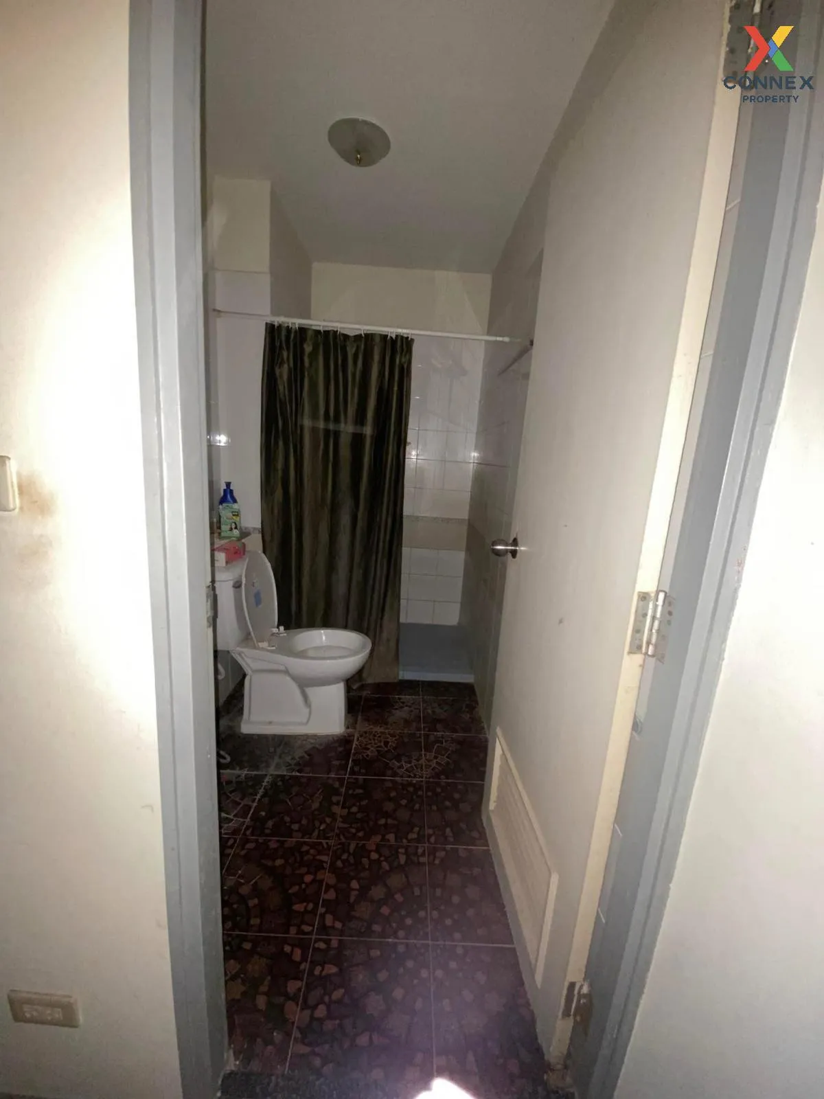 ขายทาวน์เฮ้าส์/ทาวน์โฮม  กรีน พาร์ค โฮม พุทธมณฑลสาย 4 กระทุ่มล้ม 