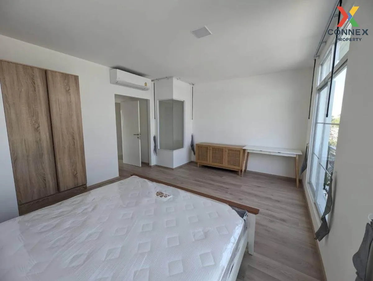 For Rent House , Villaggio 2 Srinakarin - Bangna , Bang Kaeo , Ba