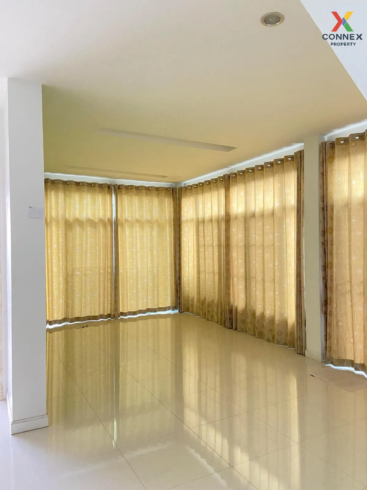 ขายบ้าน  ไฮท์ ลิฟวิ่ง หน้ากว้าง หนองกะขะ พานทอง ชลบุรี CX-119738 3