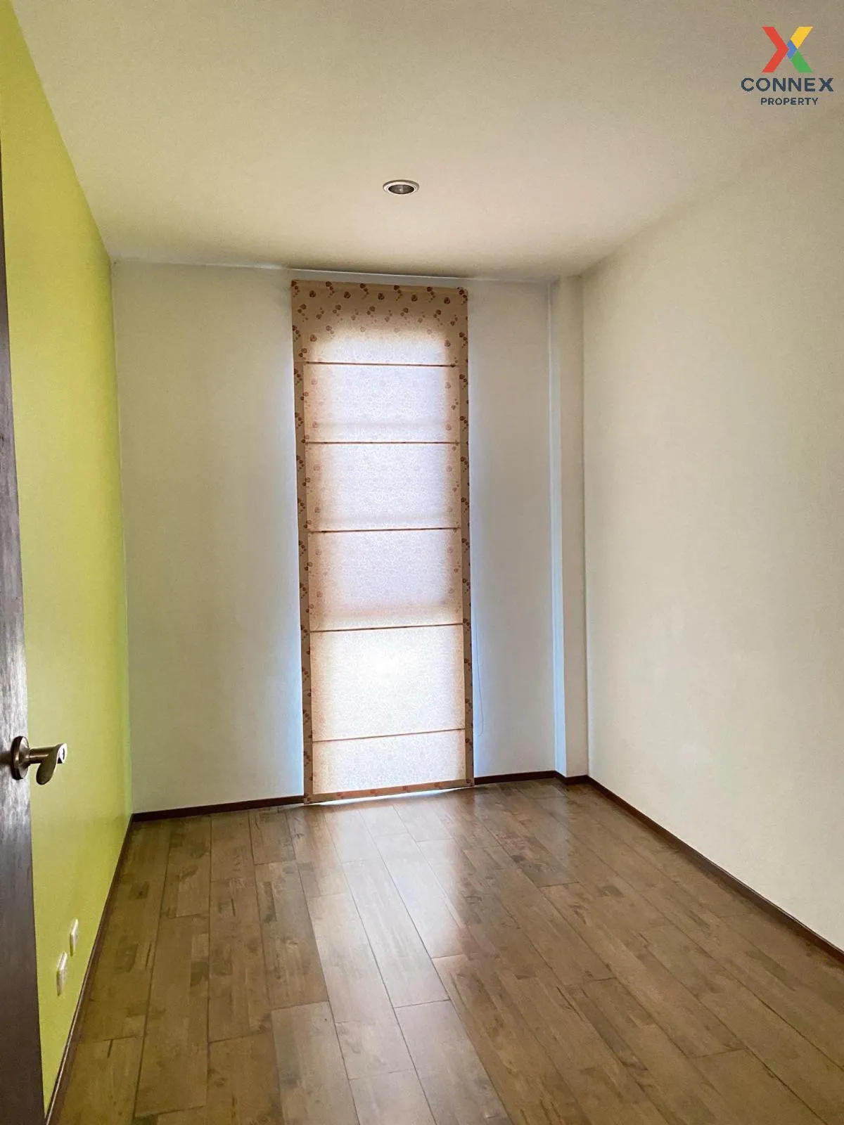 ขายบ้าน  ไฮท์ ลิฟวิ่ง หน้ากว้าง หนองกะขะ พานทอง ชลบุรี CX-119738