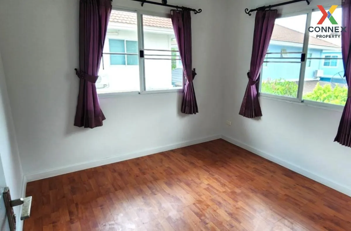 For Sale House , Prueklada 2 Rangsit Klong 4 , Lat Sawai , Lam Lu