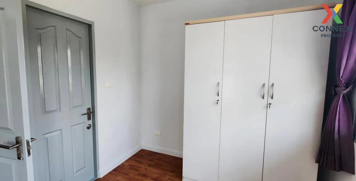 For Sale House , Prueklada 2 Rangsit Klong 4 , Lat Sawai , Lam Lu