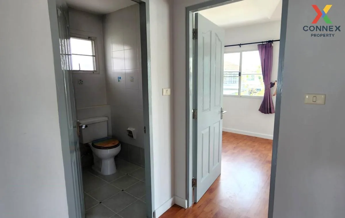 For Sale House , Prueklada 2 Rangsit Klong 4 , Lat Sawai , Lam Lu