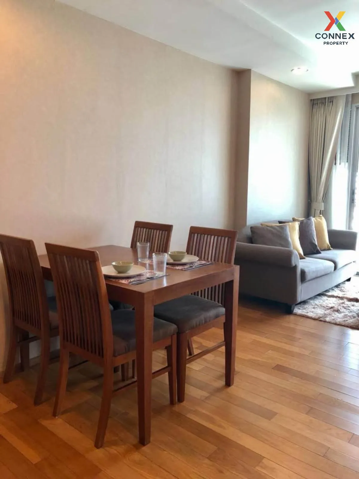 For Rent Condo , The Line Phahonyothin Park , nice view , high fl 4