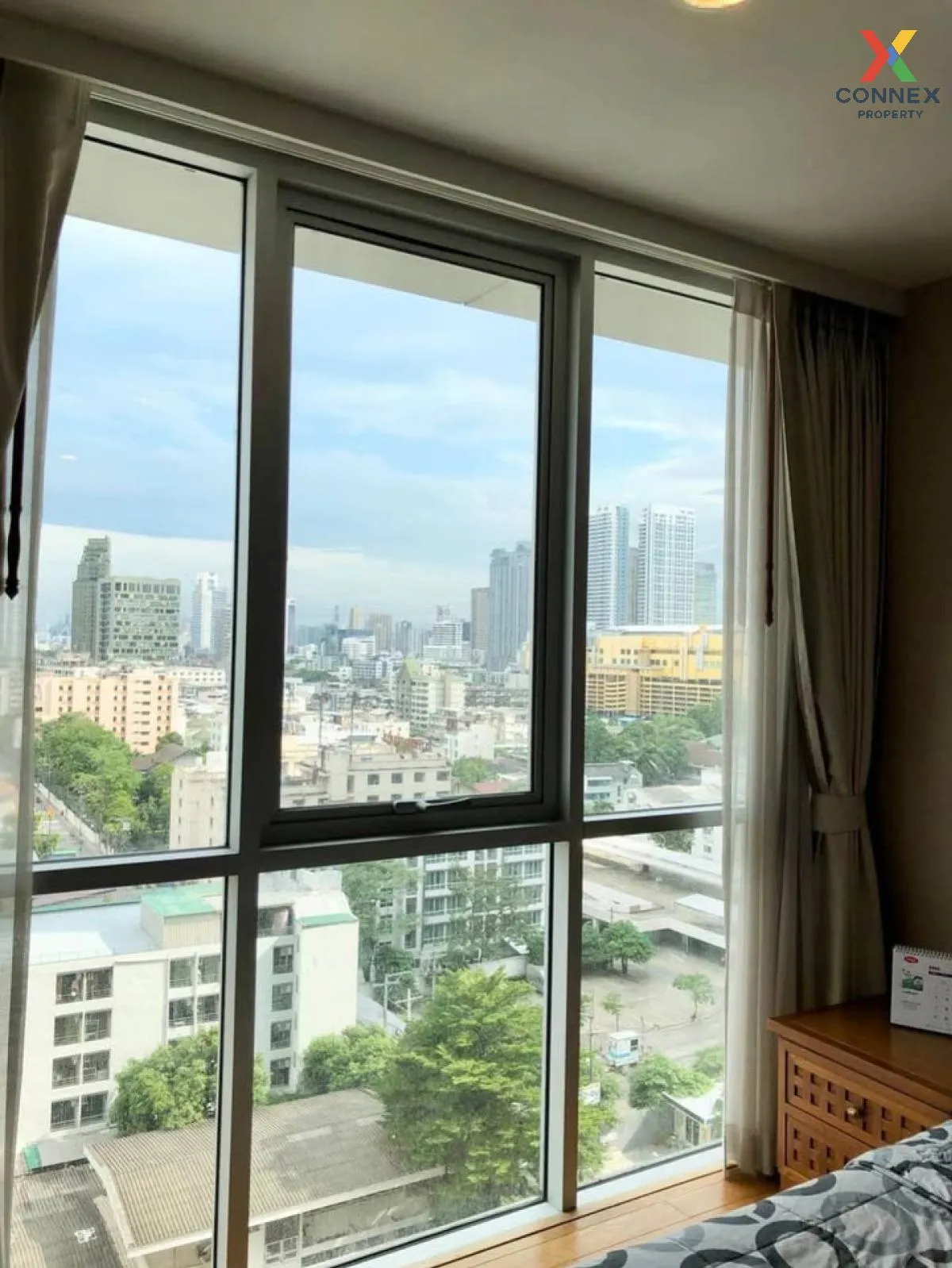 For Rent Condo , The Line Phahonyothin Park , nice view , high fl