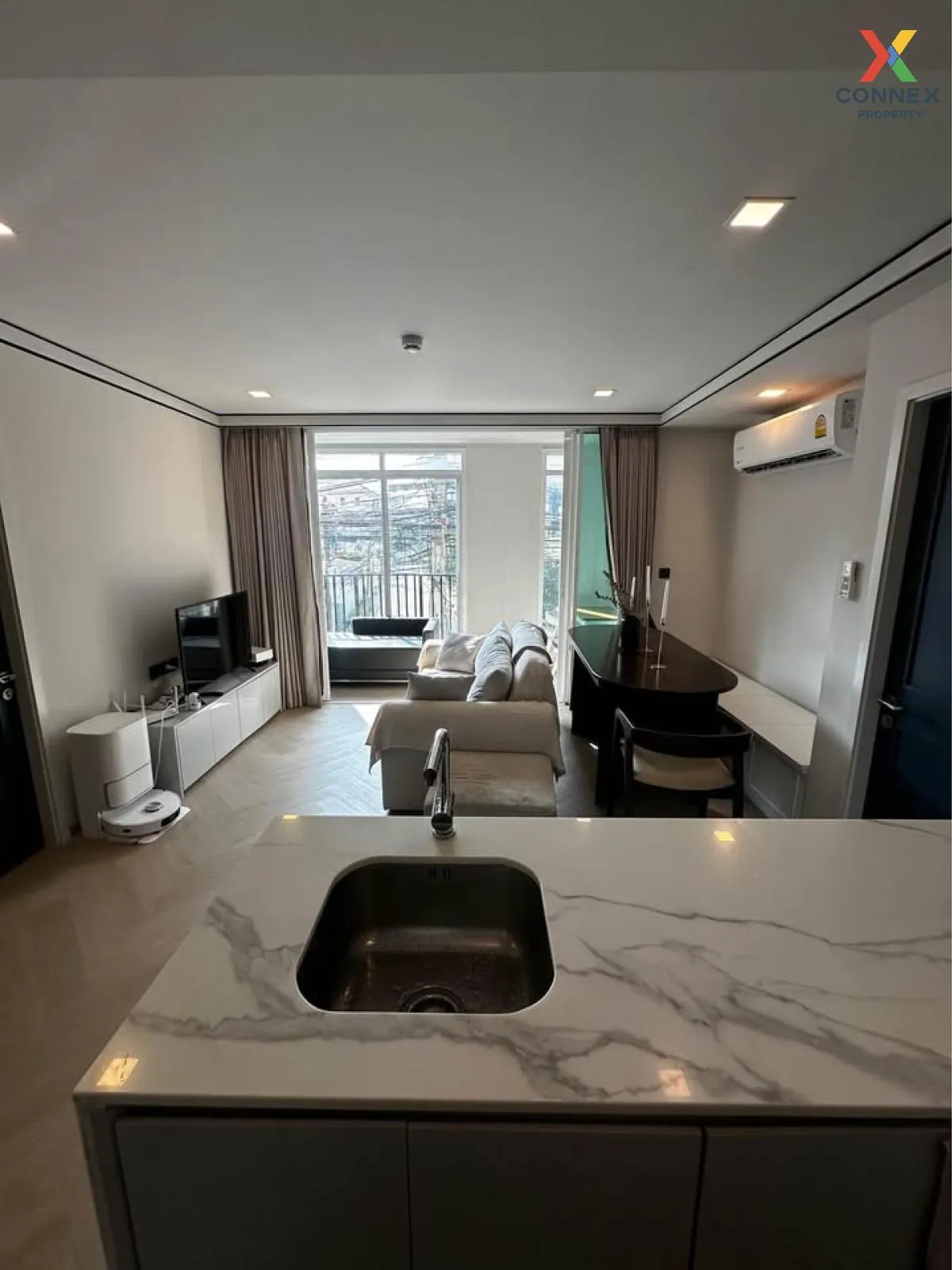 เช่าคอนโด  มาเอสโตร 01 สาทร - เย็นอากาศ MRT-ลุมพินี ทุ่งมหาเมฆ เข 4