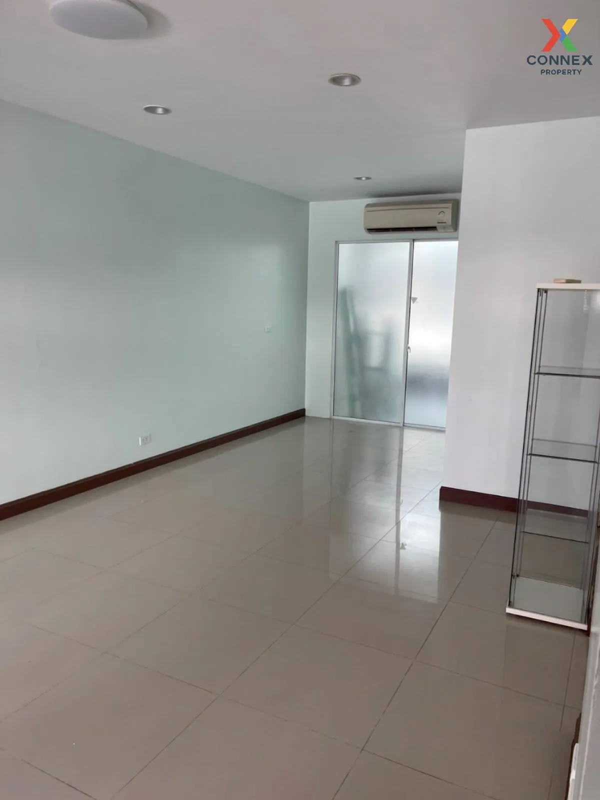 For Rent Townhouse/Townhome  , Baan Klang Muang S - Sense Srinakh 4