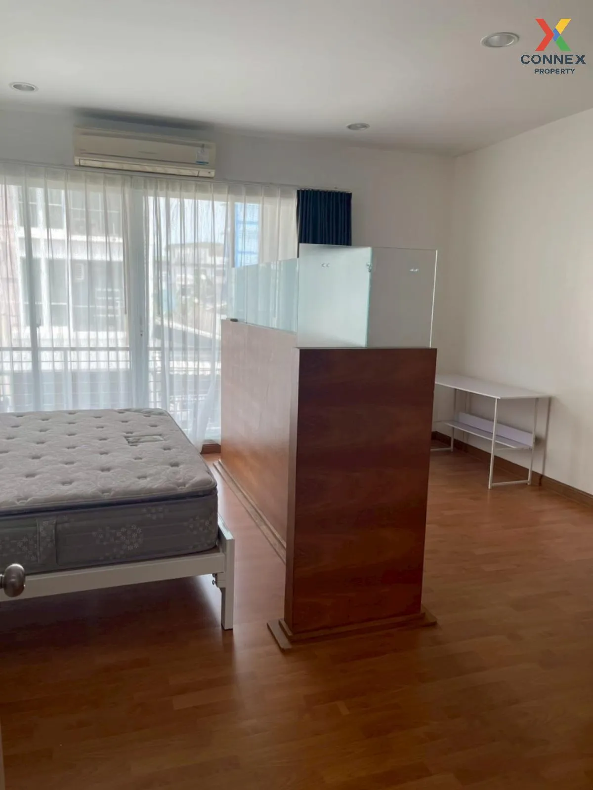 For Rent Townhouse/Townhome  , Baan Klang Muang S - Sense Srinakh