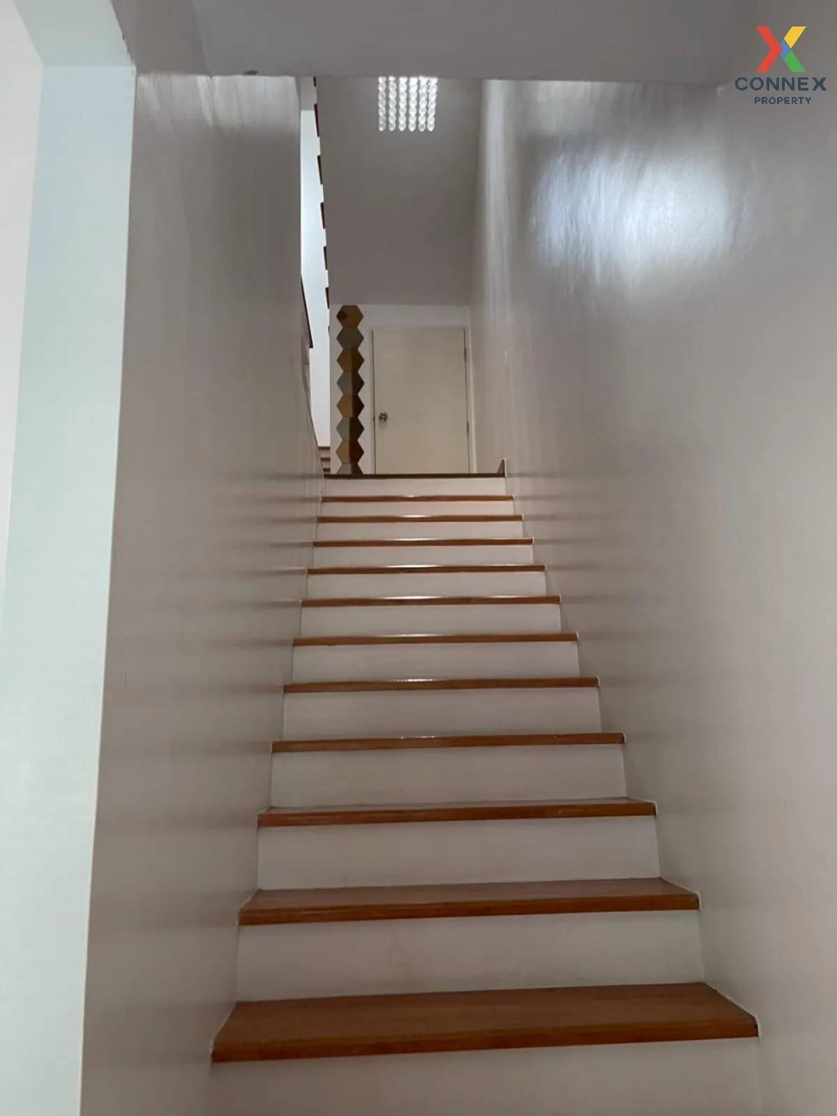 For Rent Townhouse/Townhome  , Baan Klang Muang S - Sense Srinakh