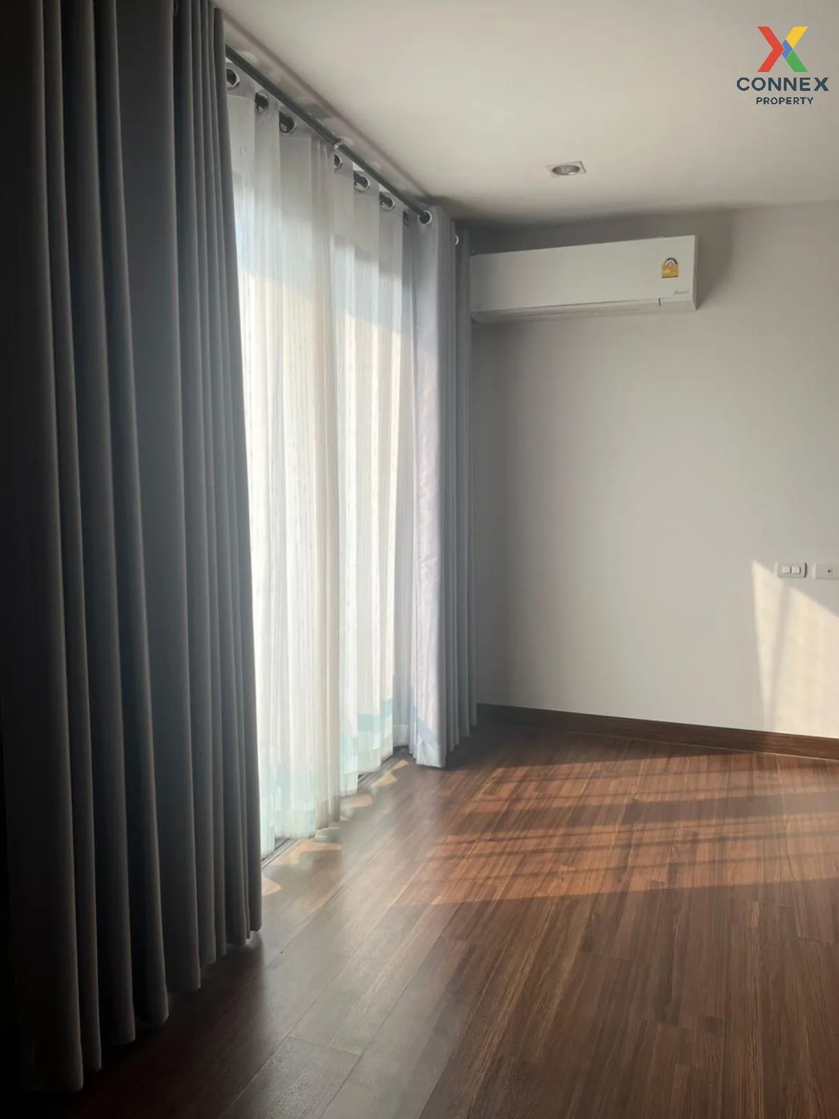 เช่าทาวน์เฮ้าส์/ทาวน์โฮม  บ้านชญาดา @เวิร์ค บางนา กม.5 บางแก้ว บา