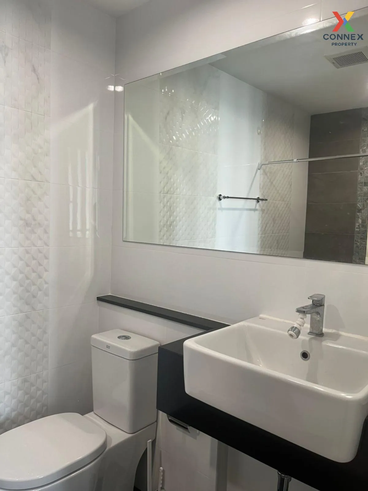 เช่าทาวน์เฮ้าส์/ทาวน์โฮม  บ้านชญาดา @เวิร์ค บางนา กม.5 บางแก้ว บา