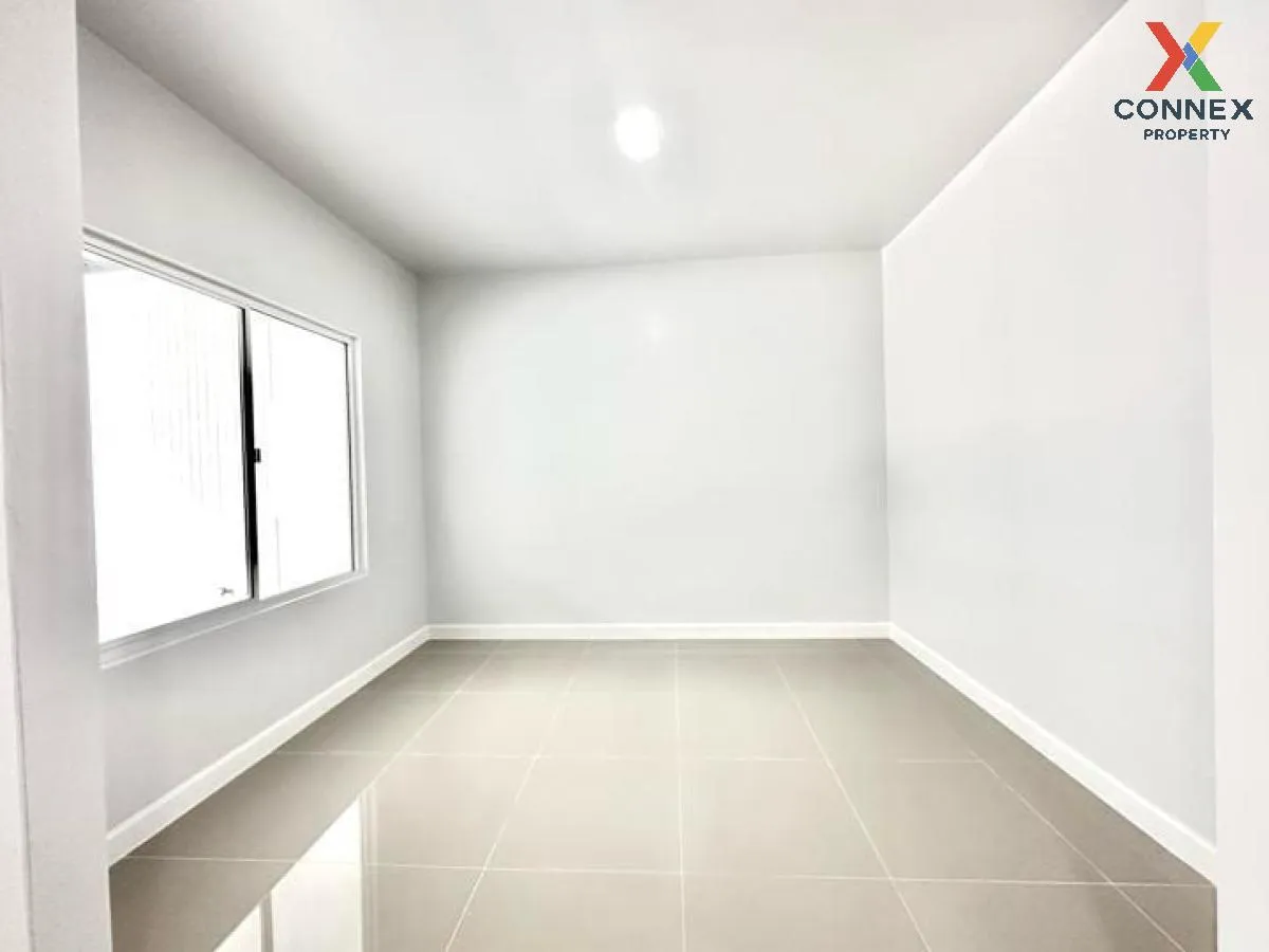 For Sale Townhouse/Townhome  , The Colors Rangsit-Klong 4 , Lat S For Sale Townhouse/Townhome  , The Colors Rangsit-Klong 4 , Lat S 4