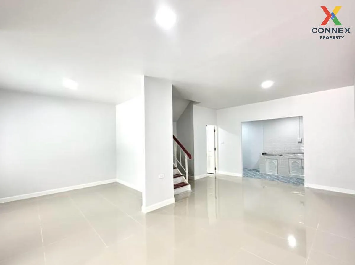 For Sale Townhouse/Townhome  , The Colors Rangsit-Klong 4 , Lat S For Sale Townhouse/Townhome  , The Colors Rangsit-Klong 4 , Lat S 3