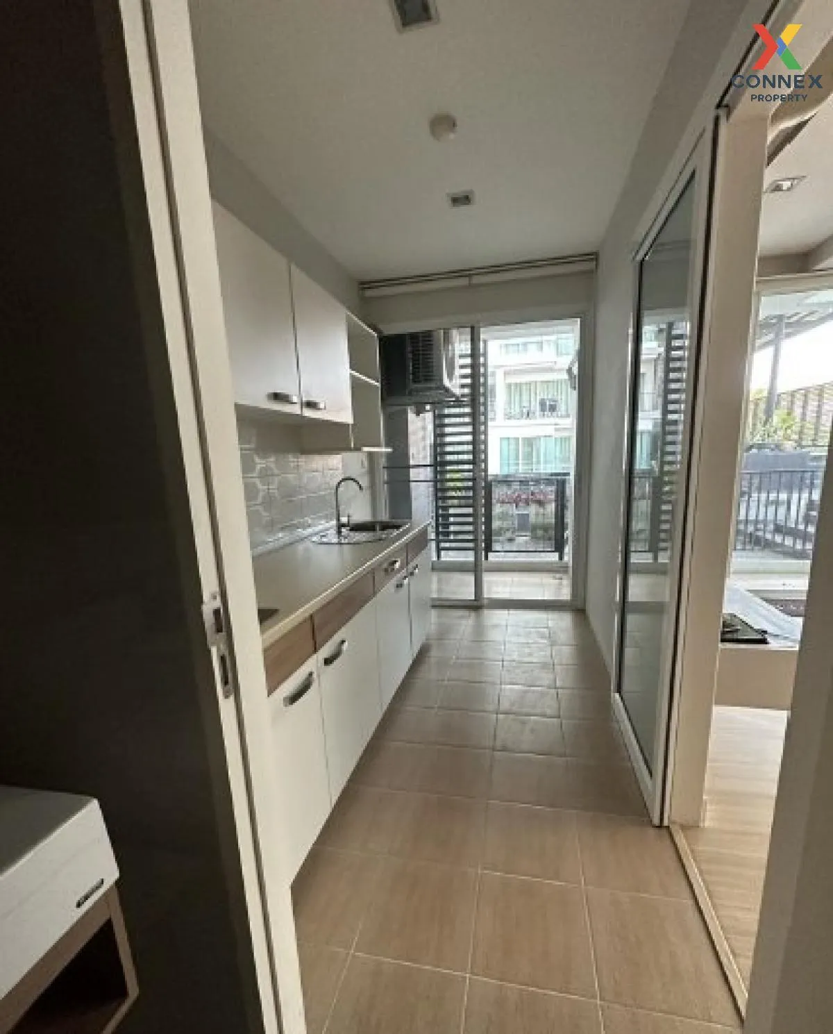 ขายคอนโด  เออบานี่ คอนโด เชิงเนิน เมืองระยอง ระยอง CX-119973