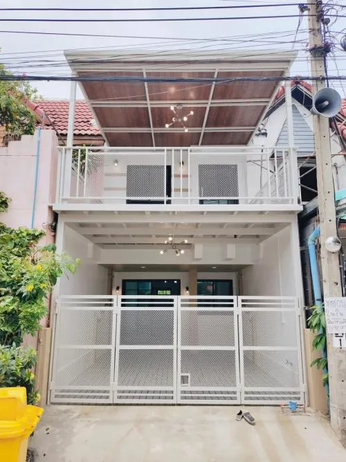 ขายทาวน์เฮ้าส์/ทาวน์โฮม  บ้านนครทอง ปาร์ควิว 3 รีโนเวทใหม่ บางบัวทอง บางบัวทอง นนทบุรี CX-120010