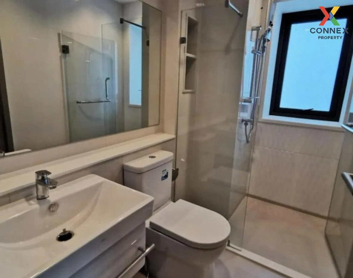 For Rent Condo , Life Asoke - Rama 9 , nice view , high floor , M