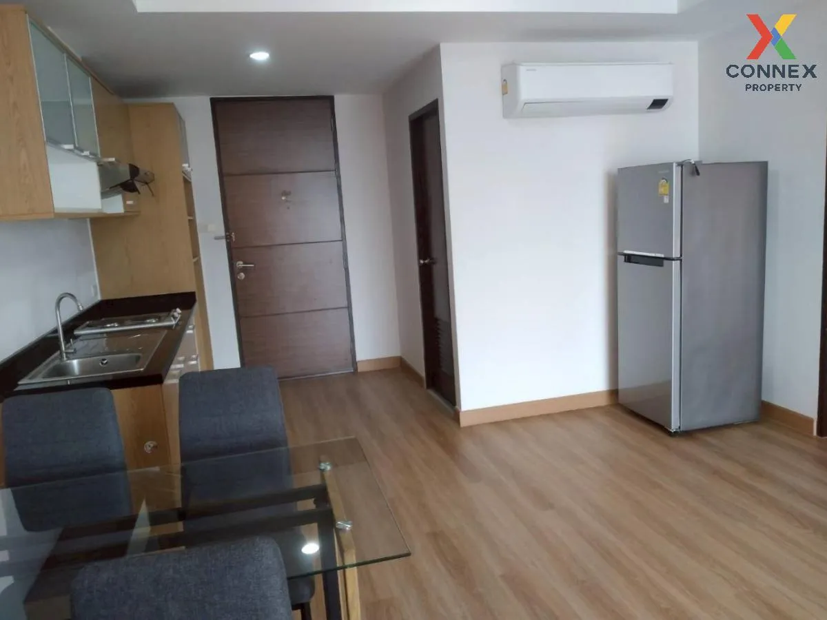 For Rent Condo , Baan Samsen Condominium , Thanon Nakhon Chai Si  2
