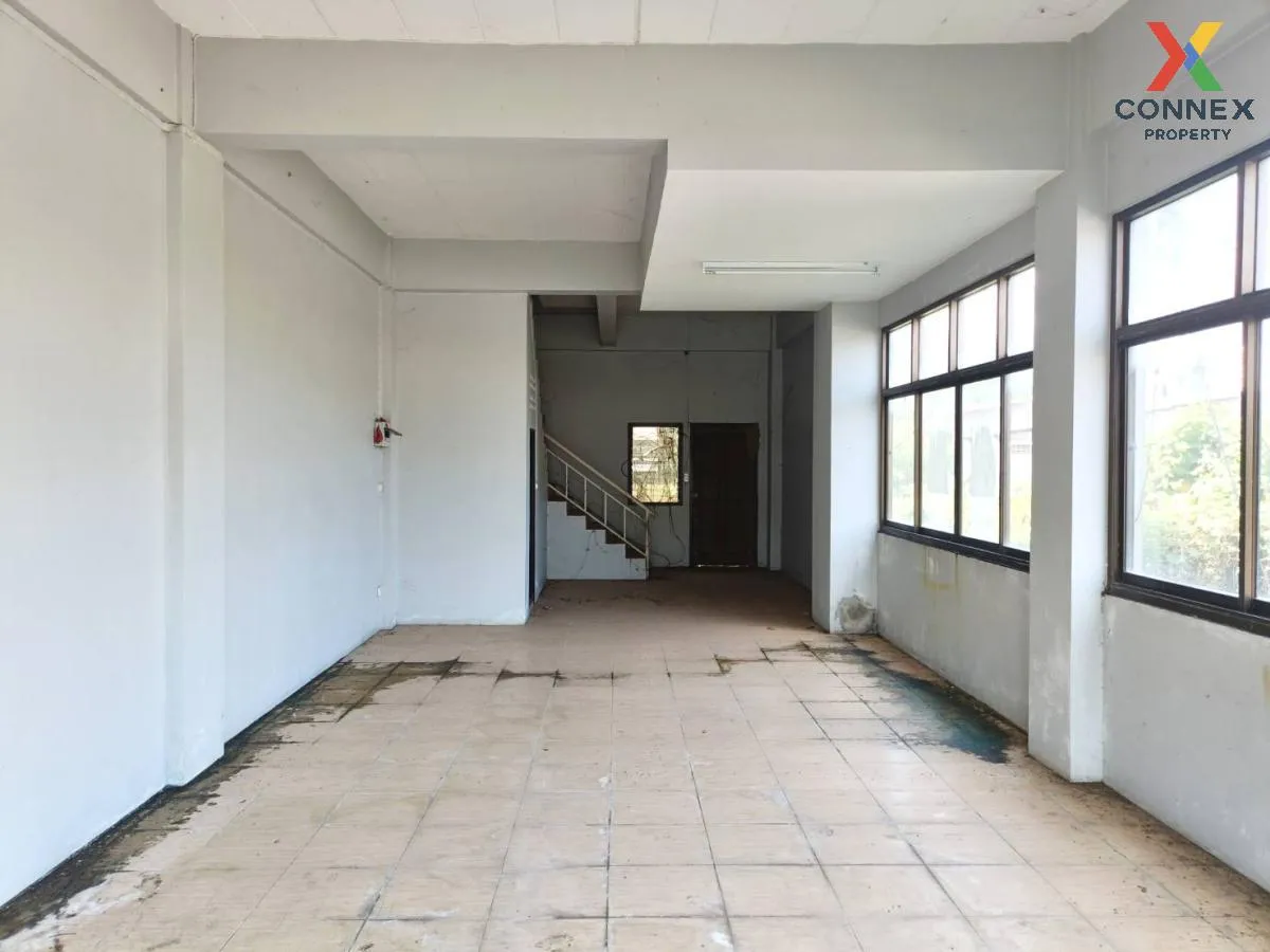 For Sale Commercial building, Watchara Road , corner unit , Krabi 3