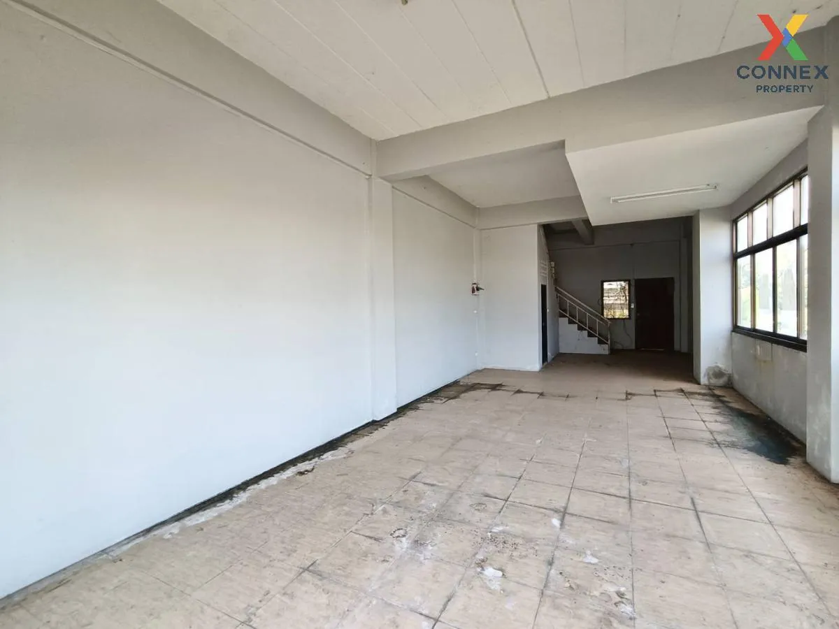 For Sale Commercial building, Watchara Road , corner unit , Krabi 4