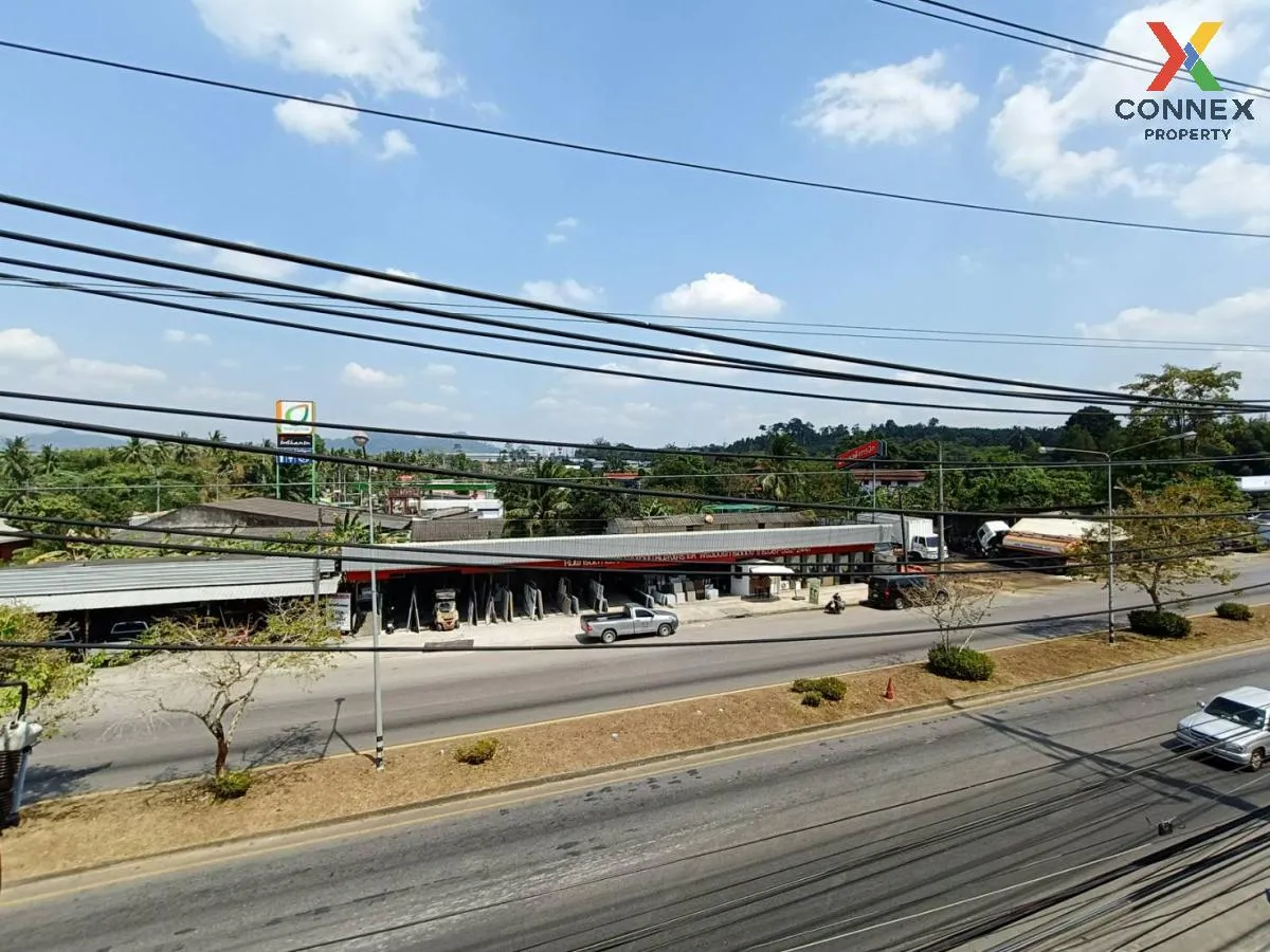 For Sale Commercial building, Watchara Road , corner unit , Krabi