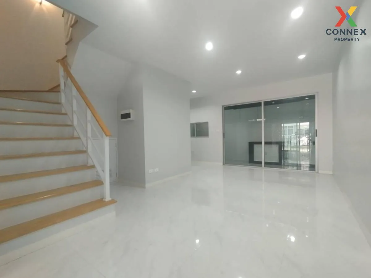 For Sale Townhouse/Townhome  , PRUKSA TOWN NEXTS BANGNA KM.5 , ne For Sale Townhouse/Townhome  , PRUKSA TOWN NEXTS BANGNA KM.5 , ne 4