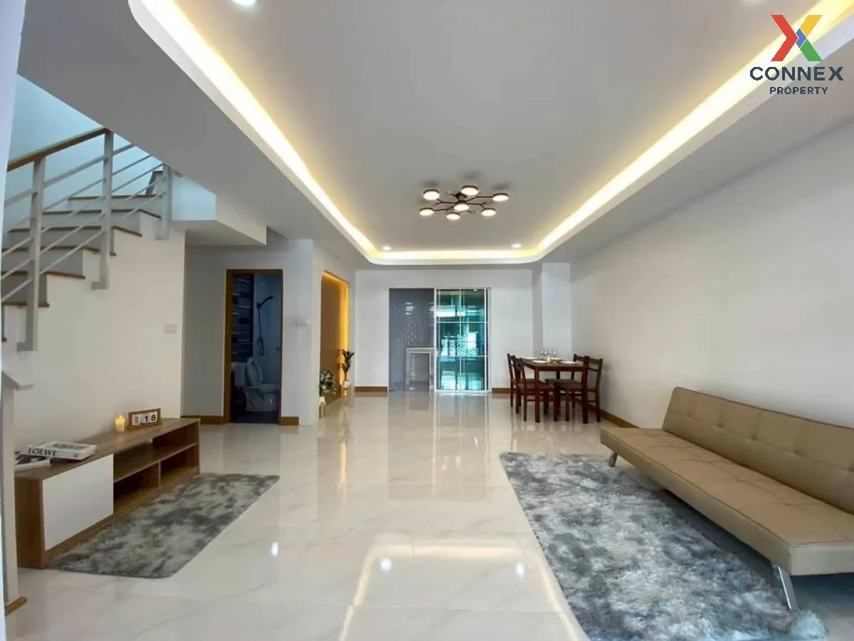 For Sale Townhouse/Townhome  , The Trust Town Wongwaen - Lamlukka For Sale Townhouse/Townhome  , The Trust Town Wongwaen - Lamlukka 3