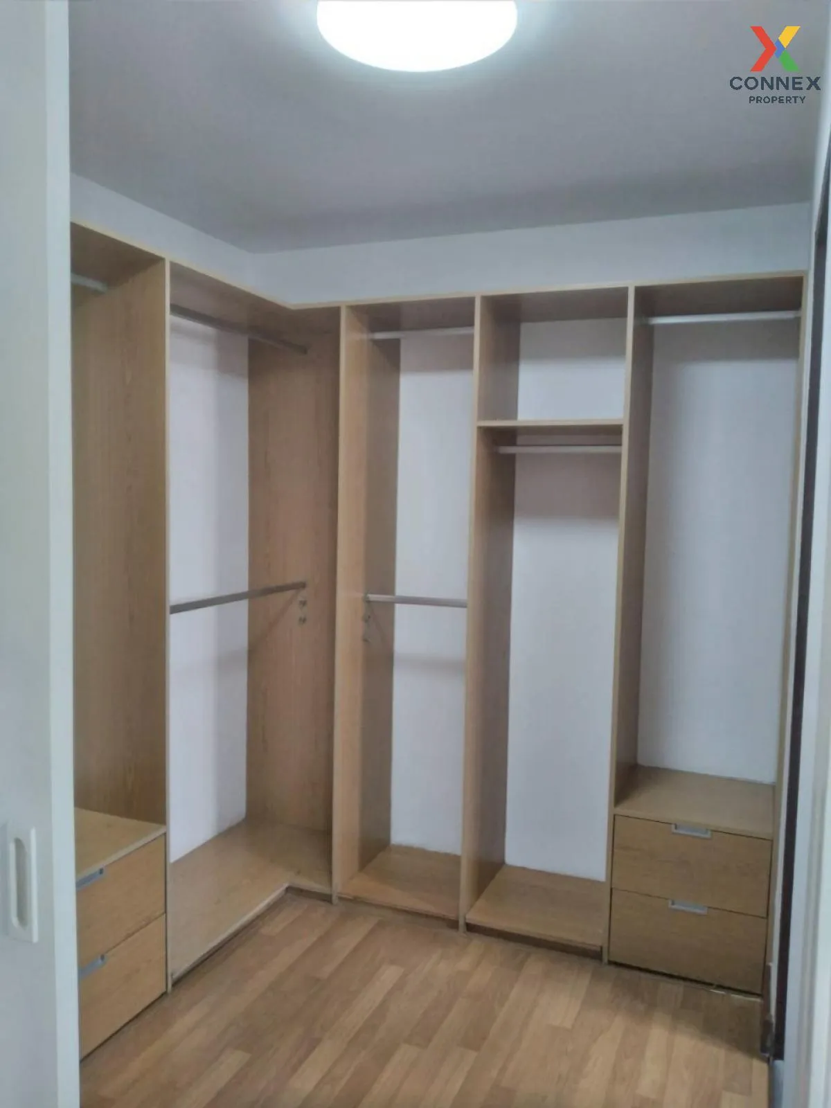 For Rent Condo , Baan Samsen Condominium , Thanon Nakhon Chai Si 