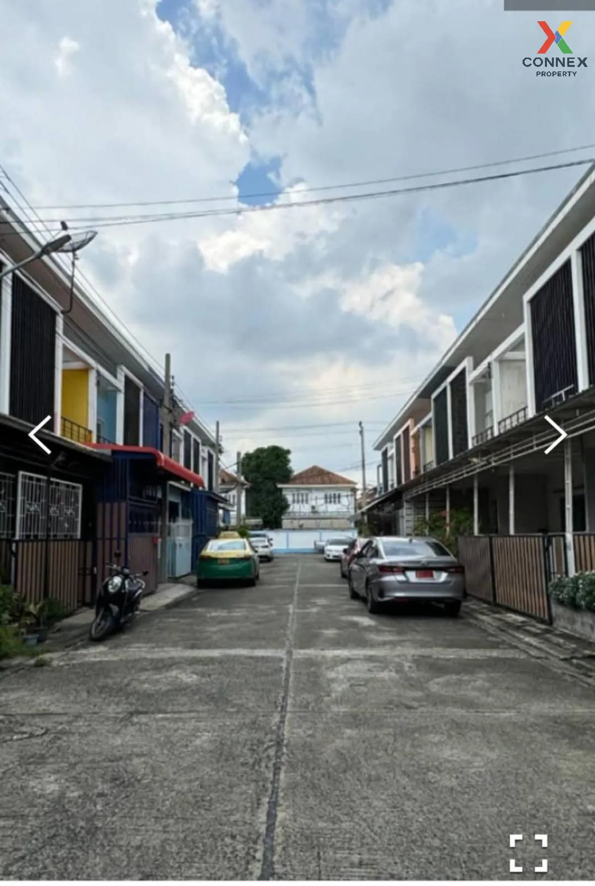 For Sale Townhouse/Townhome  , Wisetsuknakron 24 , Thung Khu , Th 2