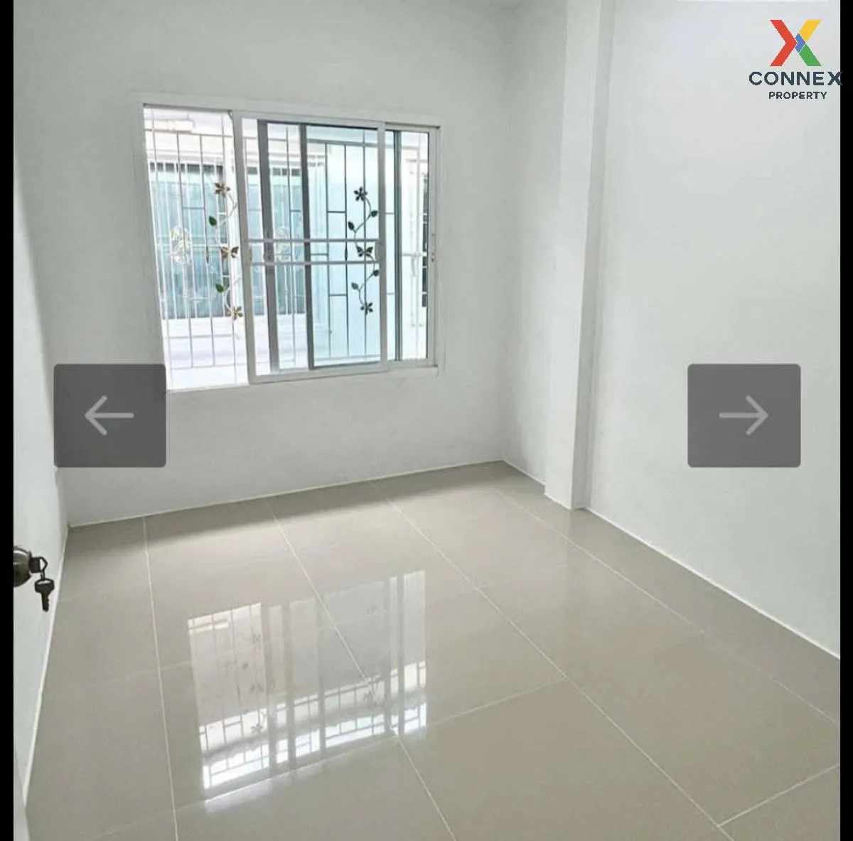 For Sale Townhouse/Townhome  , Wisetsuknakron 24 , Thung Khu , Th 3