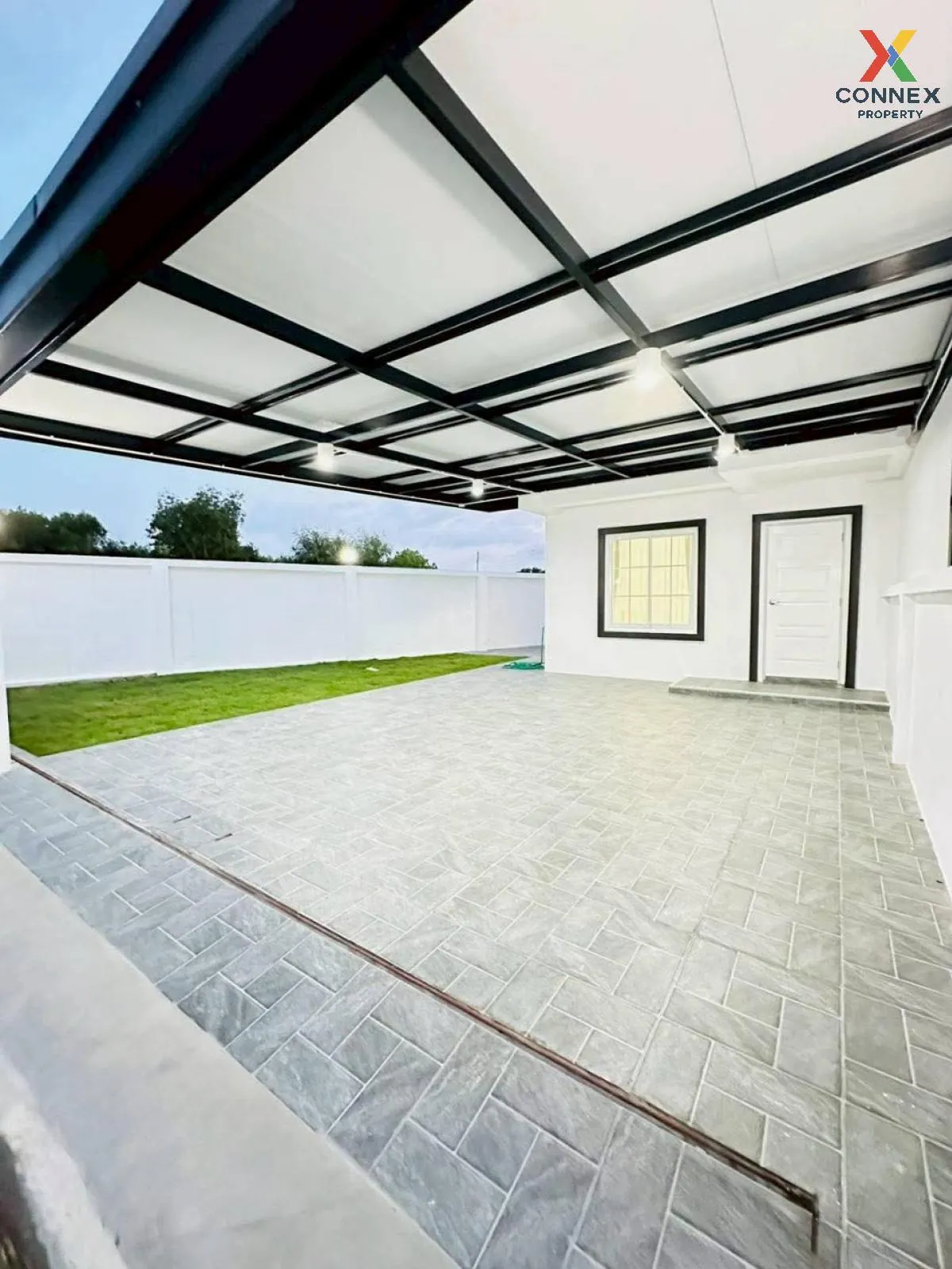 ขายทาวน์เฮ้าส์/ทาวน์โฮม  รัตนากร วิลเลจ 18 หนองปรือ บางละมุง ชลบุ 2