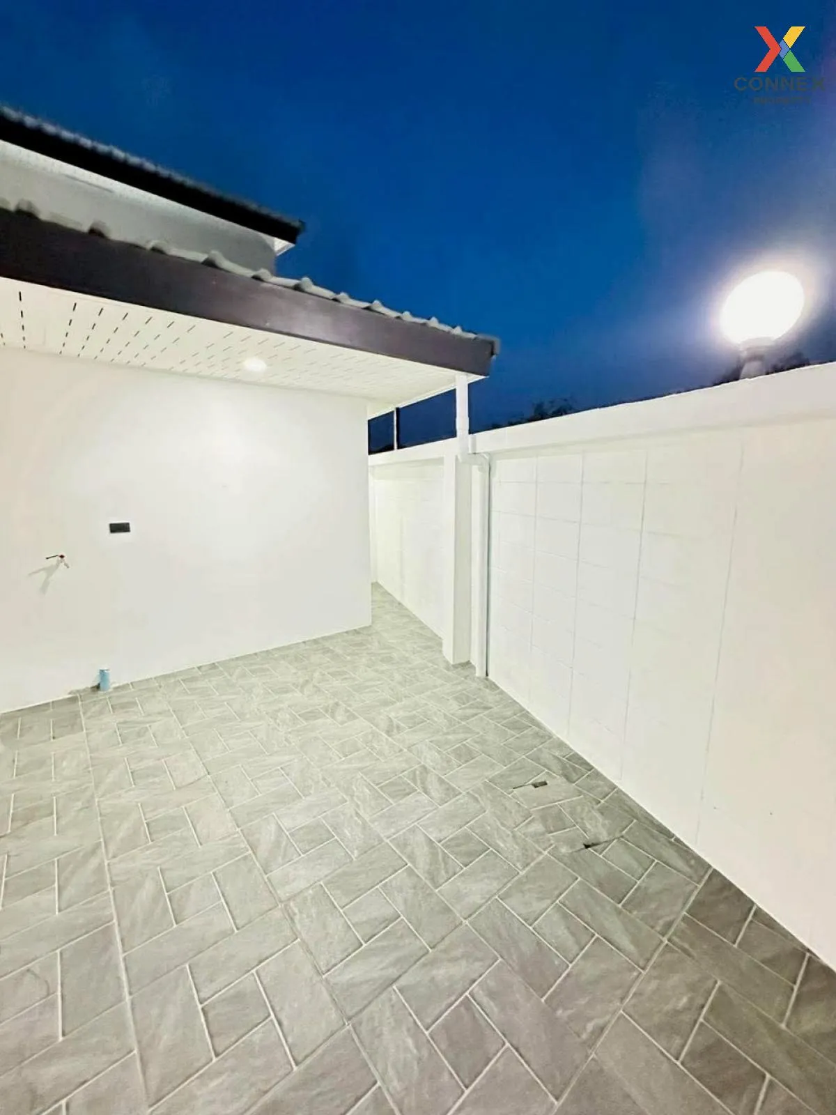 ขายทาวน์เฮ้าส์/ทาวน์โฮม  รัตนากร วิลเลจ 18 หนองปรือ บางละมุง ชลบุ 4