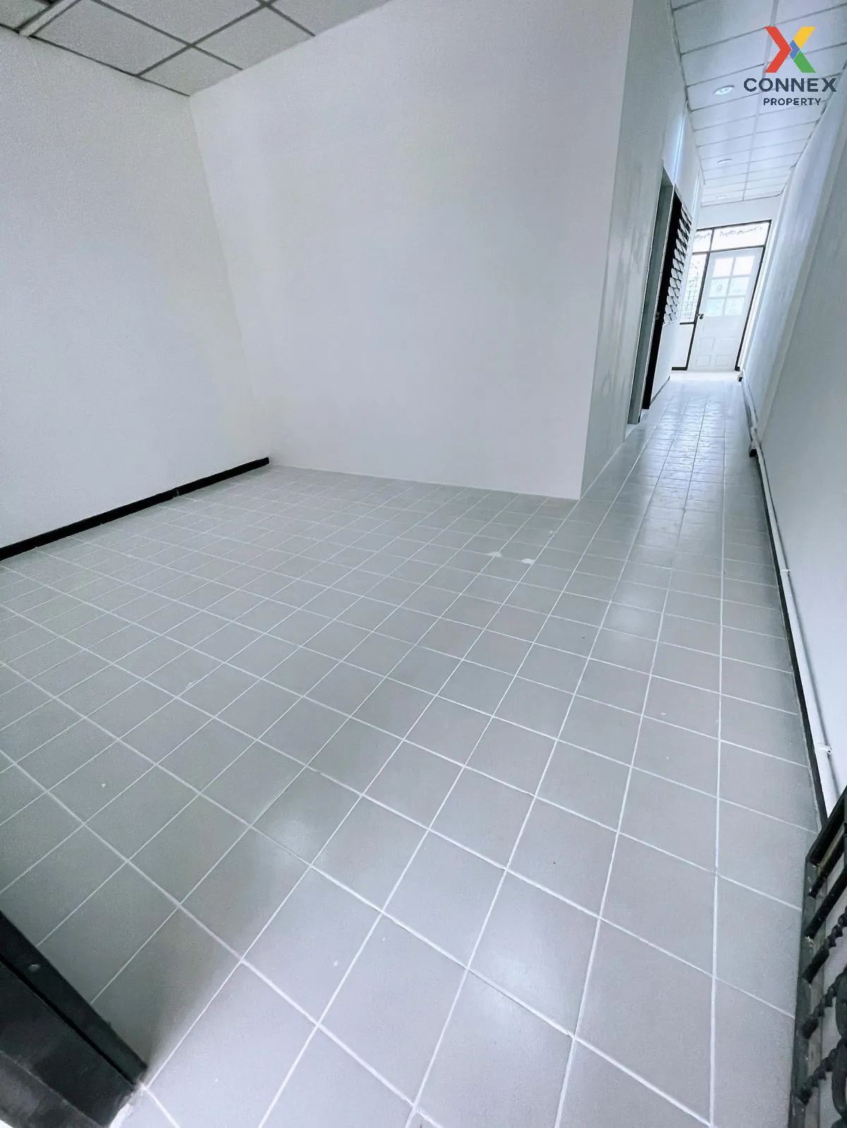 ขายทาวน์เฮ้าส์/ทาวน์โฮม  ฟีนิกซ์ปาร์ค รีโนเวทใหม่ คลองสอง คลองหลว 2