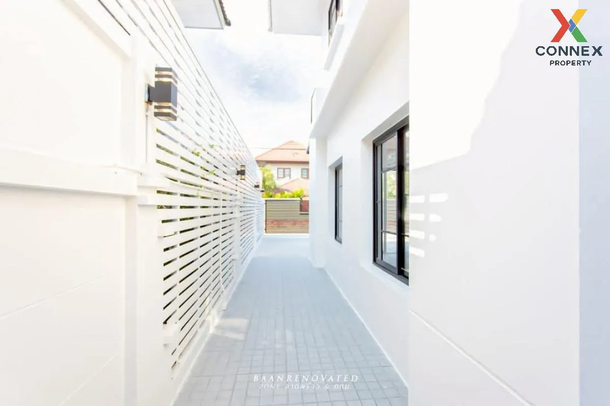 For Sale House , Baan Ratchada 3 , wide frontage , newly renovate