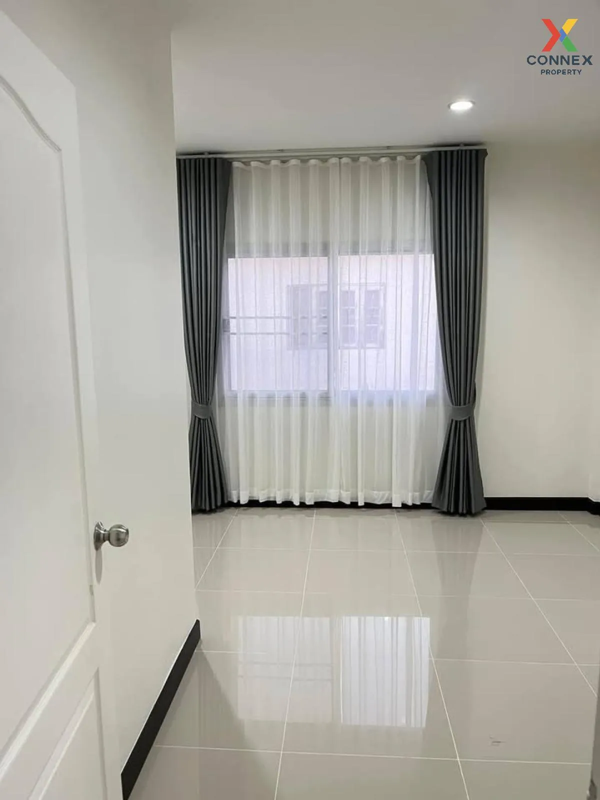 ขายทาวน์เฮ้าส์/ทาวน์โฮม  บ้าน ดีดีเฮ้าส์ กระทุ่มราย เขต หนองจอก ก