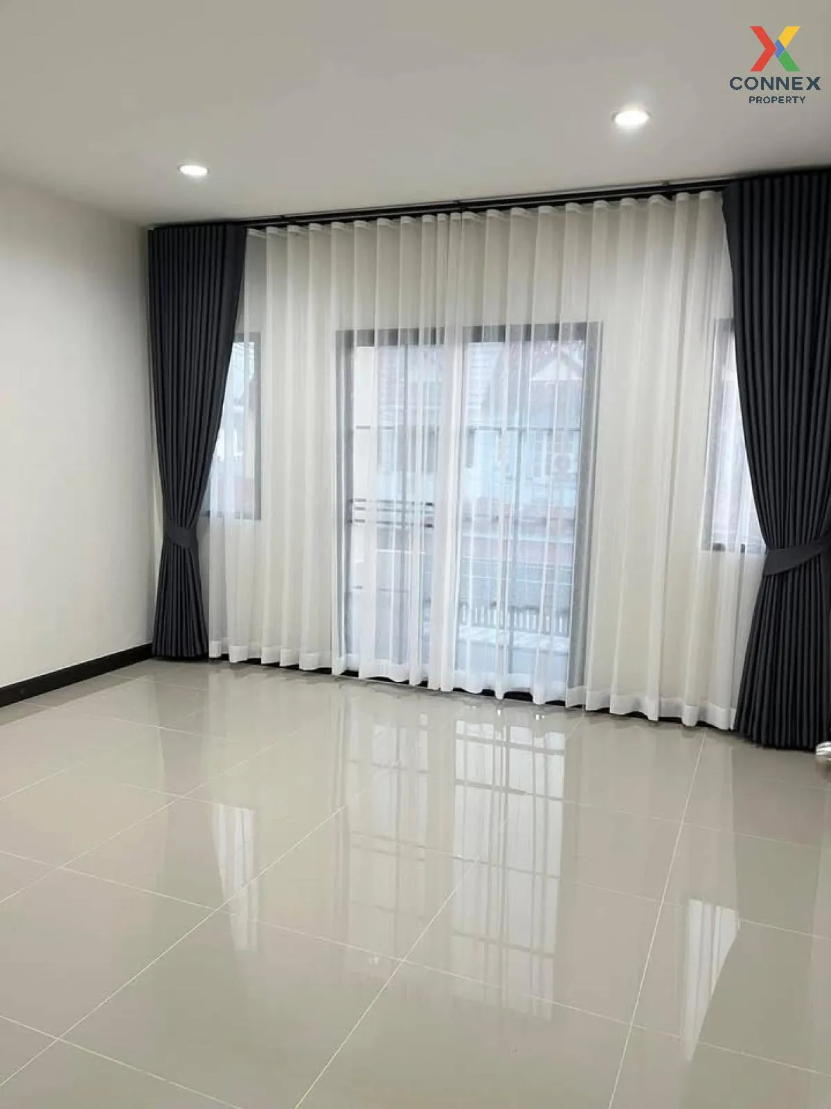 ขายทาวน์เฮ้าส์/ทาวน์โฮม  บ้าน ดีดีเฮ้าส์ กระทุ่มราย เขต หนองจอก ก