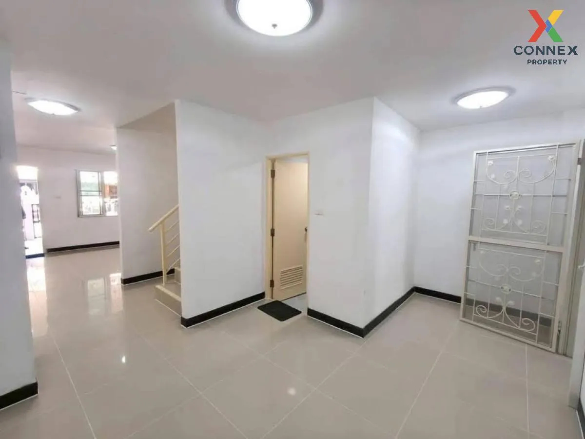 For Sale Townhouse/Townhome  , Buraphan Garden Ville , Krathum Ra