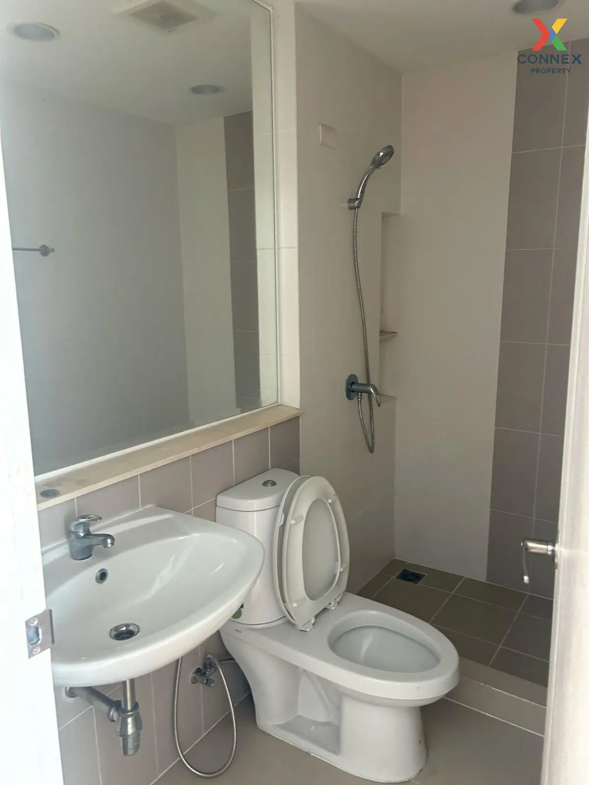 ขายทาวน์เฮ้าส์/ทาวน์โฮม  บ้านกลางเมือง กัลปพฤกษ์ บางหว้า เขต ภาษี