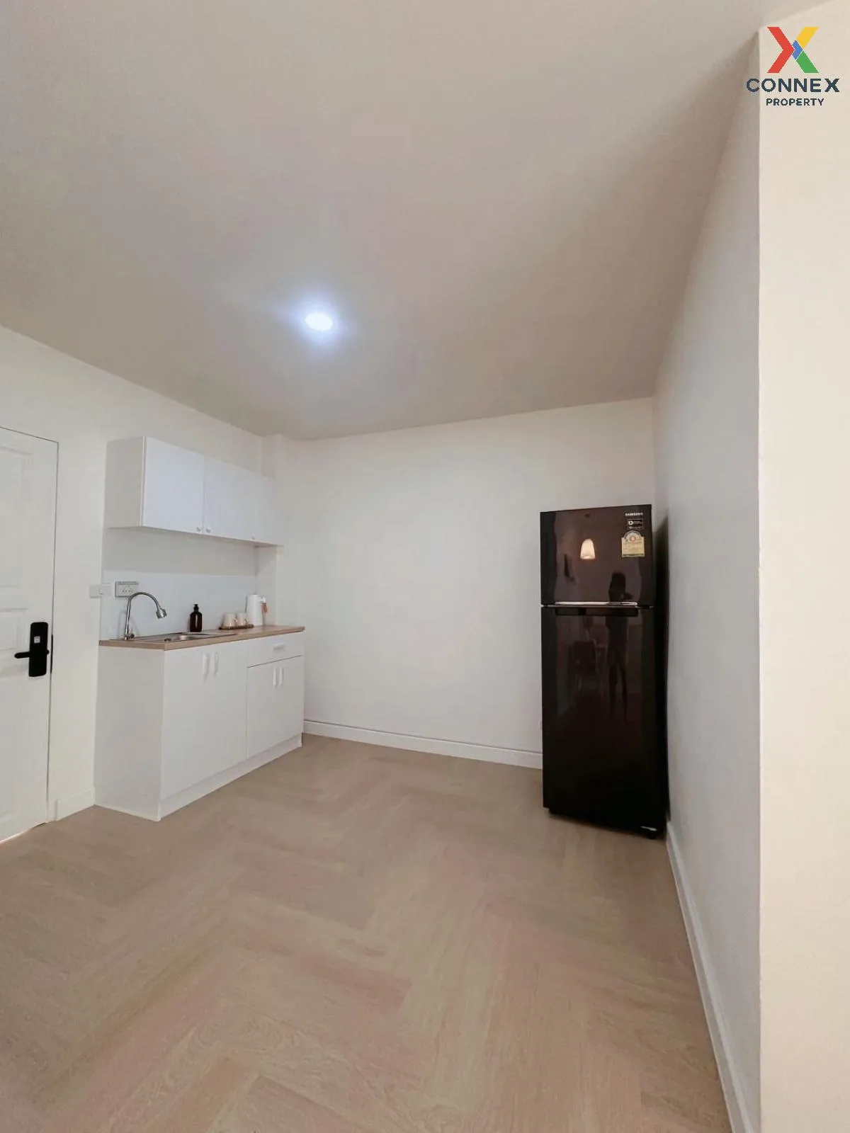 ขายคอนโด  เดอะ พาร์คแลนด์ บางนา MRT-ศรีเอี่ยม (สายสีเหลือง) บางนา 4