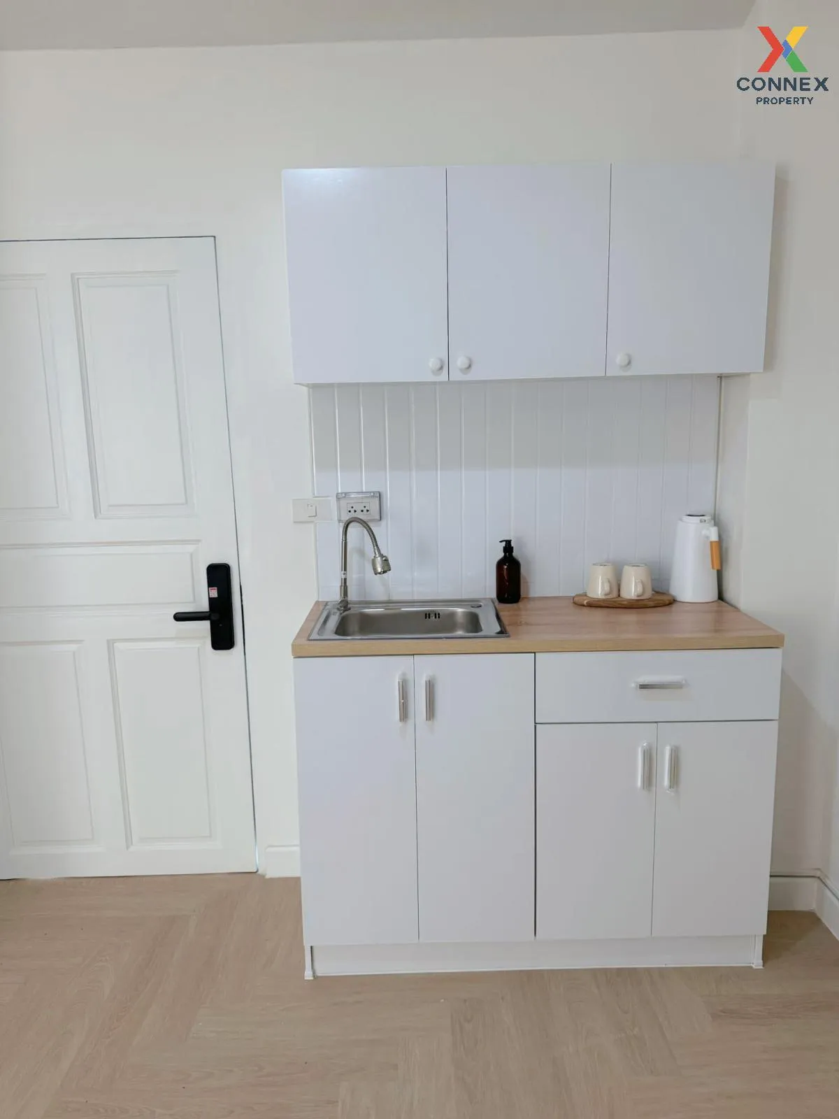 ขายคอนโด  เดอะ พาร์คแลนด์ บางนา MRT-ศรีเอี่ยม (สายสีเหลือง) บางนา