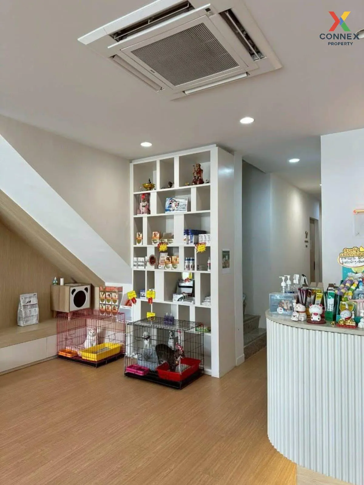 For Sale commercial building-Pattanakarn 30 , Suan Luang , Suan L For Sale commercial building-Pattanakarn 30 , Suan Luang , Suan L