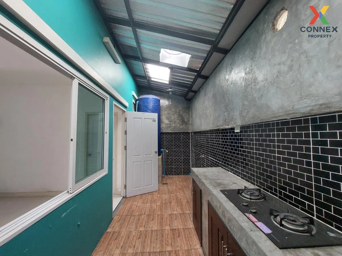 ขายทาวน์เฮ้าส์/ทาวน์โฮม  ทรัพย์รุ่งเรือง ซิตี้ 2 หน้ากว้าง บ้านเก